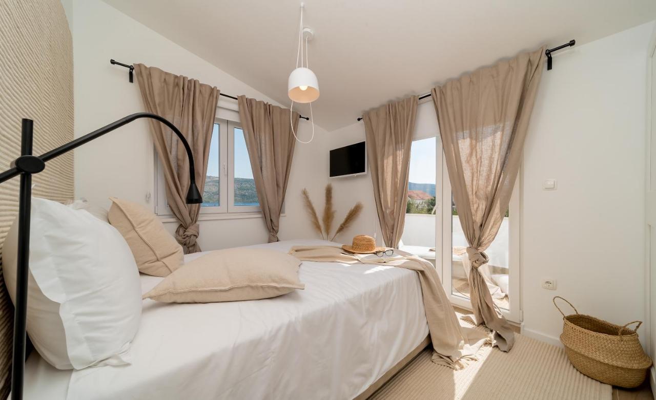 Marula Holiday Home - With Heated Pool Marina Zewnętrze zdjęcie